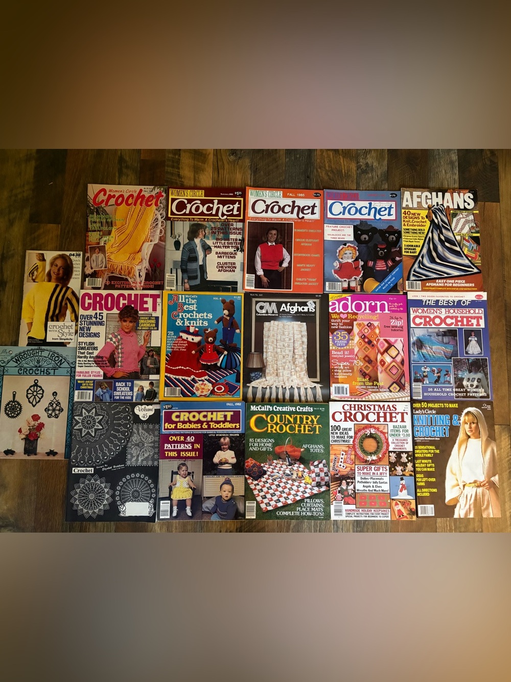 Lot of 17 Assorted Crochet Magazines
